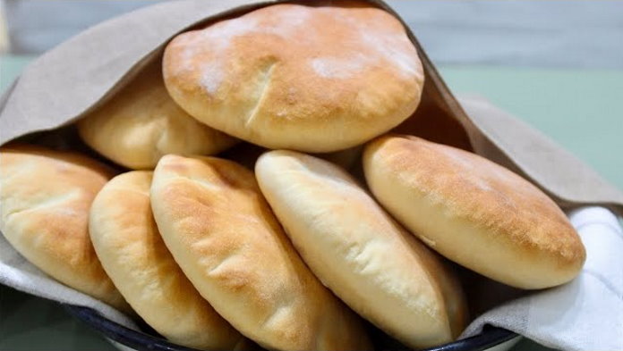 Tombik döner ekmeği (pita ekmeği) nasıl yapılır? Tarifi